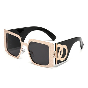 High Quality UV400 Sunglasses <b>Large</b>-<b>Frame</b> Square Metal Europe and United States Cross-Border Travel - Product Image 1