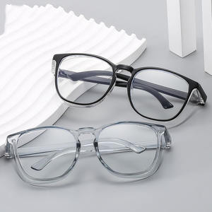 نظارات نسائية فاخرة مع إطار نظارات دائري نظارات أمان مضادة للأشعة الزرقاء والغموض والغبار - Product Image 2