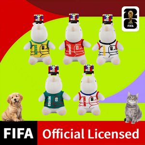 ของเล่นสัตว์เลี้ยงลิขสิทธิ์แท้ฟุตบอลโลก <span class=keywords><strong>FIFA</strong></span> รูปแรดเรย์มอนด์ ของเล่นสำหรับสุนัขแบบมีเสียงบีบ น่ารัก นุ่มนิ่ม ของเล่นสัตว์เลี้ยงมีเสียงบีบสำหรับเชียร์ทีม - Product Image 1