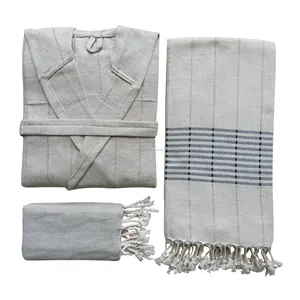 亚麻土耳其毛巾和浴袍集
