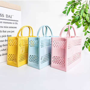 New Plastic Purse Retro Style Large Capacity Jelly Purse Cute PVC Hollow Shopping Beach Bag