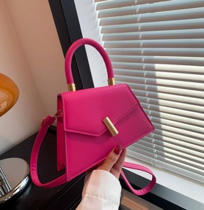 Sac à bandoulière élégant et simple en PU pour femme, design texturé, collection 2026 - Product Image 2