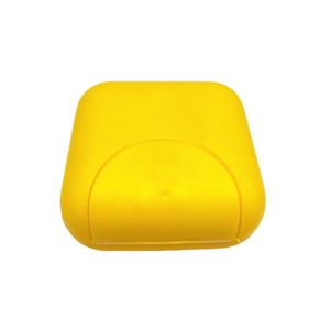 Boîte à pilules de voyage portable, étanche, personnalisable, nouvelle, 4 compartiments, forme carrée, colorée - Product Image 1