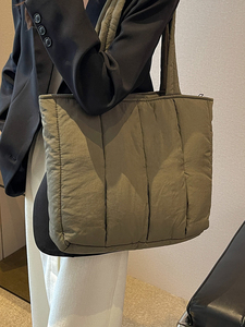 กระเป๋าสะพายของผู้หญิงลายสก๊อตปักลายสก็อตกระเป๋าโท้ทใส่ของได้เยอะดีไซน์ใหม่แฟชั่นออกแบบได้ตามต้องการ - Product Image 6