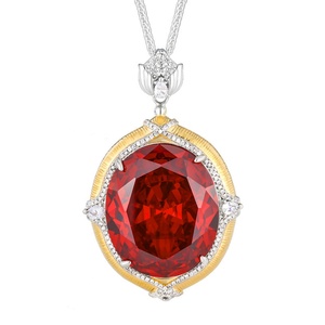 Collar con Colgante de Flor de Orquídea de Alta Calidad, Ecológico, Chapado en Oro sobre Cobre, con Circonita Cúbica Roja de Corte Ovalado de 25*30 mm - Product Image 1