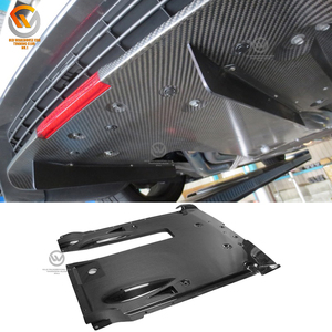 Tấm Bảo Vệ Cản Sau Bằng Sợi Carbon Cho Nissan Skyline R35 GTR35 12-17 - Product Image 2