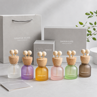 Diffuseur de parfum pour voiture personnalisable avec logo, 10 ml, à clipser, flacon en verre vide avec bâtonnets en bois