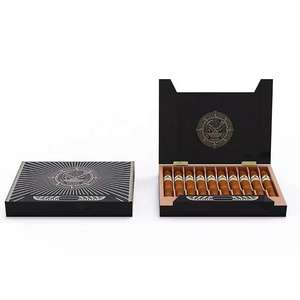 กล่องใส่ซิการ์แบบพกพา ดีไซน์ร่วมสมัยระดับไฮเอนด์ ทำจากไม้ซีดาร์เคลือบแลคเกอร์  งานแฮนด์เมด  เป็นมิตรกับสิ่งแวดล้อม  รีไซเคิลได้ เหมาะสำหรับเป็นของขวัญ - Product Image 1