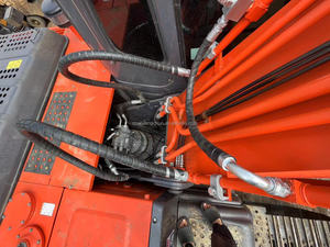 Excavatrice sur chenilles hydraulique Hitachi ZX200 de 20 tonnes, modèle d'occasion avec moteur Isuzu, PLC, moteur, boîte de vitesses, pompe - Product Image 6