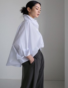 Camicia <span class=keywords><strong>a</strong></span> <span class=keywords><strong>Maniche</strong></span> Lunghe da Donna in Stile Coreano, Ampia e Comoda in Cotone Bianco, <span class=keywords><strong>con</strong></span> <span class=keywords><strong>Maniche</strong></span> <span class=keywords><strong>a</strong></span> <span class=keywords><strong>Pipistrello</strong></span>, Moda Casual - Product Image 6