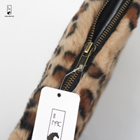 Sac d'ordinateur en polyester moelleux à imprimé léopard personnalisé en usine étui de protection pochette d'entretien pour ordinateur portable de haute qualité