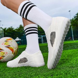 Directo de Fábrica, Tacos de Fútbol Personalizados de Corte Bajo FG TF, Antideslizantes, Resistentes al Desgaste, Ligeros, para Adultos y Jóvenes - Product Image 2