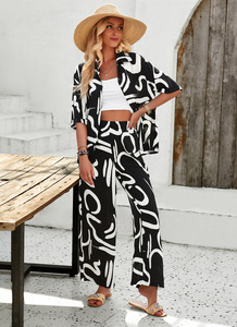 Nuova Tendenza 2026: Completo Due Pezzi da Donna con Stampa, Manica Corta, Casual, Set Pantaloni - Product Image 4