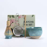 Bol à matcha en céramique japonaise artisanale, bol à matcha et support pour fouet, coffret cadeau de démarrage pour le thé japonais
