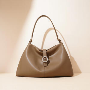 Nouveau sac à bandoulière/sac à main vintage simple pour femme en cuir véritable avec grande capacité, style rétro décontracté de haute qualité - Product Image 1