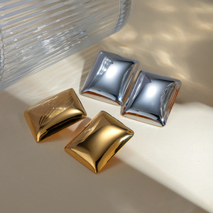 Pendientes Geométricos de Acero Inoxidable con Baño de Oro de 18k, Joyería de Moda Rectangular al por Mayor - Product Image 4