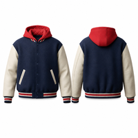 Veste universitaire à capuche personnalisée pour homme, bleu marine, manches en cuir PU crème, patch en chenille, boutons pression, veste de baseball style Letterman