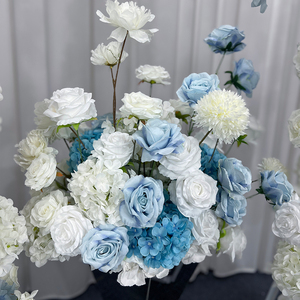 Arco de Flores Artificiales de Seda con Degradado Azul y Blanco Realista, Decoración de Fondo Lujosa para Bodas y Regreso a Clases - Product Image 3