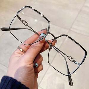 Gafas de Sol Cuadradas Extra Grandes con Marco Grande y Degradado para Mujer, Estilo Vintage 2022 - Product Image 6