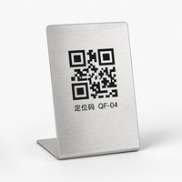 Placa de Identificación Personalizable con Código QR, Multicolor, Industrial, Duradera, Resistente al Óxido, de Aluminio y Acero Inoxidable, con Base en Forma de L