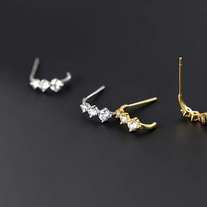 Orecchini a Perno Minimalisti per Donne, Design Elegante e Delicato, Accessori per Orecchie da Indossare Quotidianamente - Product Image 3