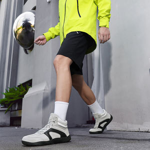 Chaussures de sport décontractées de randonnée en plein air de haute qualité antidérapantes à <span class=keywords><strong>talon</strong></span> plat large de grande taille Chaussures de style pieds nus pour couple - Product Image 5