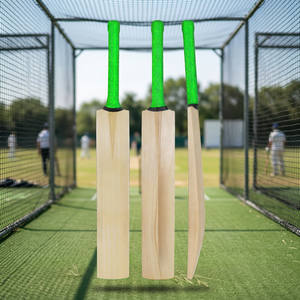 Bate de Cricket Clásico de Madera, Ligero, con Mango Verde para Práctica - Product Image 4