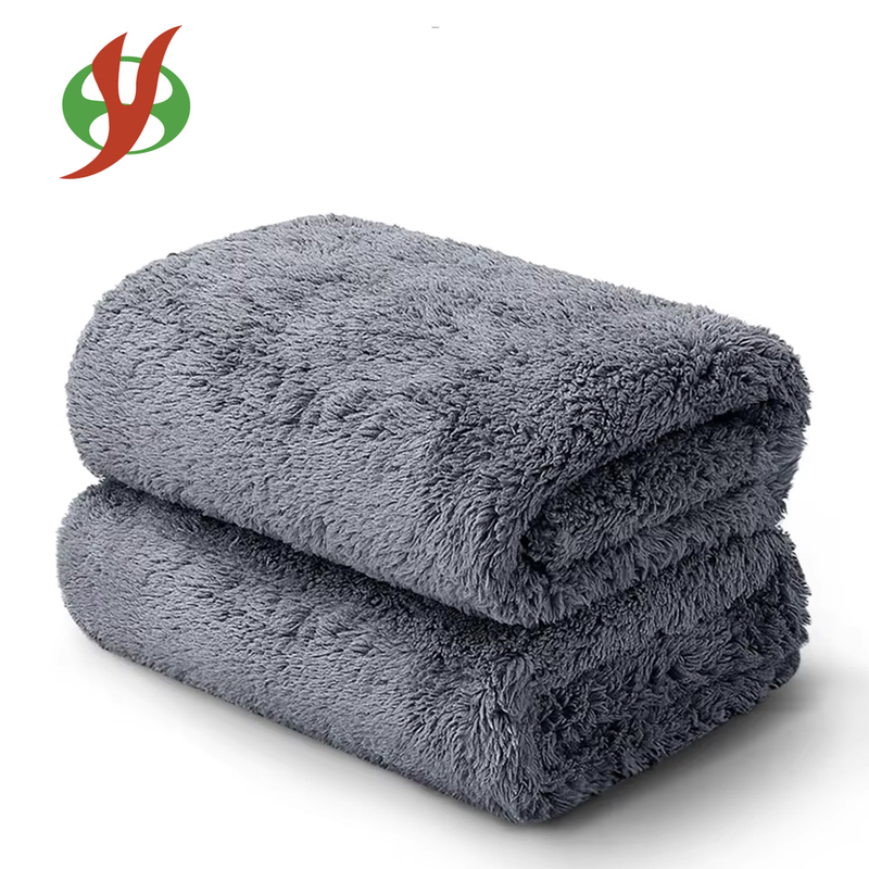 80 20 Edgeless Microfiber Plush Towel