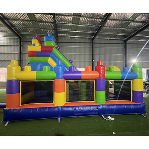 Château gonflable commercial avec toboggans aquatiques, <span class=keywords><strong>piscine</strong></span> et zone de saut Castillo Inflable Hupfburg - Product Image 3