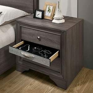 DB Smart nightstand พร้อมลิ้นชัก3อันดีไซน์ยุโรปโมเดิร์นลูกบิดนิกเกิลตกแต่งสำเร็จสีเทาคุณสมบัติการชาร์จแบบไร้สายสำหรับอพาร์ทเมนต์ - Product Image 4