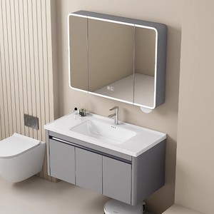 El título describe el producto como un conjunto de una sola pieza, mientras que la lista de atributos lo especifica como un tipo de combinación de dos piezas. - Product Image 2