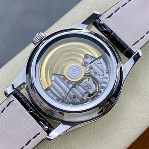 Montre Hommage Classique Noire Premium 2025 avec Complications, Calendrier Perpétuel, Phase de Lune, Verre Saphir, Idéale pour Réunions d'Affaires - Product Image 5