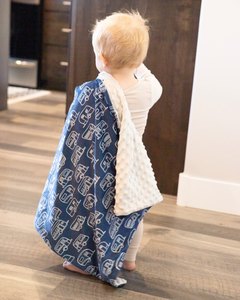 <strong>Rainbow</strong> Custom 2-Layer Reversible Toddler Crib Blanket Warm Skin-Friendly Plush Minky Baby <strong>Bedding</strong> Printed on Both Sides - Product Image 4