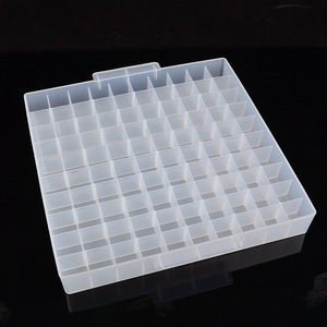 ถาดดักแมลงวันผลไม้ฮองโบไล 100 ช่อง ขนาด 2.5x2.5 ซม. สำหรับใช้ในห้องปฏิบัติการ - Product Image 1