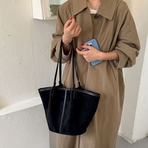 Wholesale PU Leather Tote <b>Bag</b> <b>Women</b> Large Capacity Shoulder Handbag with Matching <b>Pouch</b> <b>for</b> Work Travel - Product Image 2