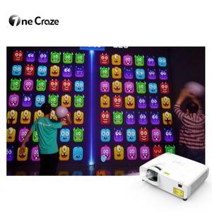AR Pickleball, Juegos Interactivos de Smash en Pared para Múltiples Jugadores, Más de 20 Modos de Juego, Proyector Interior de 5300 Lúmenes para Sala de Juegos y Entretenimiento - Product Image 3
