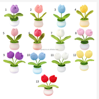 Pot rajutan bunga Tulip buatan rajutan Mini tanaman benang Pot buatan tangan tanaman Pot Tulip rajutan wol