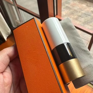 Fabricant de cosmétiques - Rouge à lèvres mat, imperméable, longue tenue, végan, maquillage, cosmétiques en gros - Product Image 4