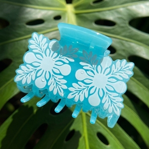 Pinzas para el Cabello Lumiara Artisan de 9cm con Diseño Hawaiano - Estilo Tropical con Patrón Palaka - Product Image 5