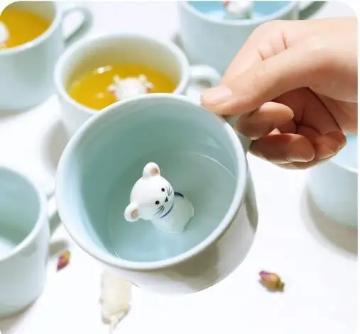 3D 귀여운 만화 미니어처 동물 입상 도자기 커피 컵 암소 디자인 컵에 세라믹 암소 머그잔