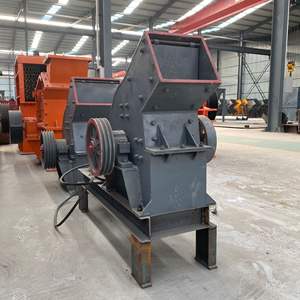 Équipement de concassage de déchets de construction Broyeur de verre de <span class=keywords><strong>bouteille</strong></span> de bière Petit granit mobile avec concasseur à marteaux à bande - Product Image 4