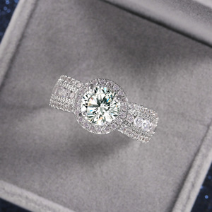 Anello di Fidanzamento Classico con Stelle per Donne, Elegante Gioiello da Dito per Coppie - Product Image 3