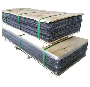Diamant-Struktur Expandiertes Metallgitter Edelstahlplatte Perforiertes Blech Geschweißt Verzinkt PVC-Beschichtet CE-Filter Biegbar Gewebt - Product Image 4