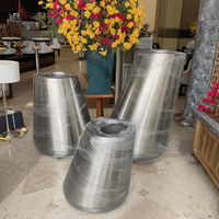 Vas Lantai Stainless Steel Modern Tinggi untuk Tanaman Bunga Dalam Ruangan, Dekorasi Ruang Tamu, Rumah & Restoran