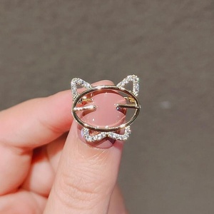 Broche chat personnalisée haut de gamme avec strass, unisexe, style japonais tendance, épinglette personnalisée, fixation pour vêtements - Product Image 4