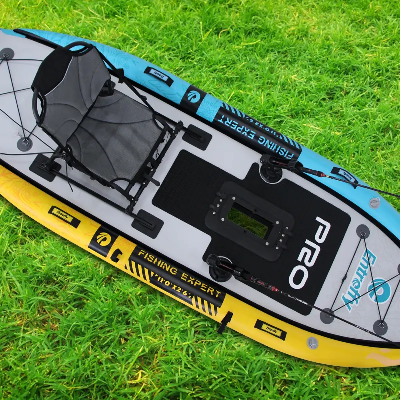 Nuovo arrivo 11 'pinne oceaniche punto a goccia chiaro pedale gonfiabile pesca canoa/kayak con paddle