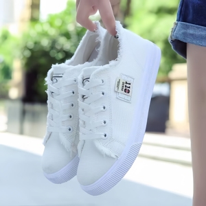 Chaussures de course et de tennis pour femmes, respirantes et tendance, à semelle plate, décontractées et confortables, chaussures de sport pour la marche - Product Image 5