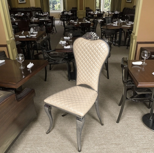 Foshan Usine Best-seller Chaise de mariage de luxe Chaise en acier inoxydable couleur argent - Product Image 3