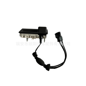 คันโยกปลดล็อคฝากระโปรงท้าย 5N0827566AA สำหรับอะไหล่เปลี่ยนสวิตช์รถบรรทุก - Product Image 5