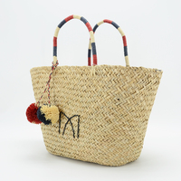 Vente en gros de paille naturelle, sac fourre-tout en herbe de mer, sac à main brodé pour la plage et l'été, design de mode vintage, fermeture ouverte en coton